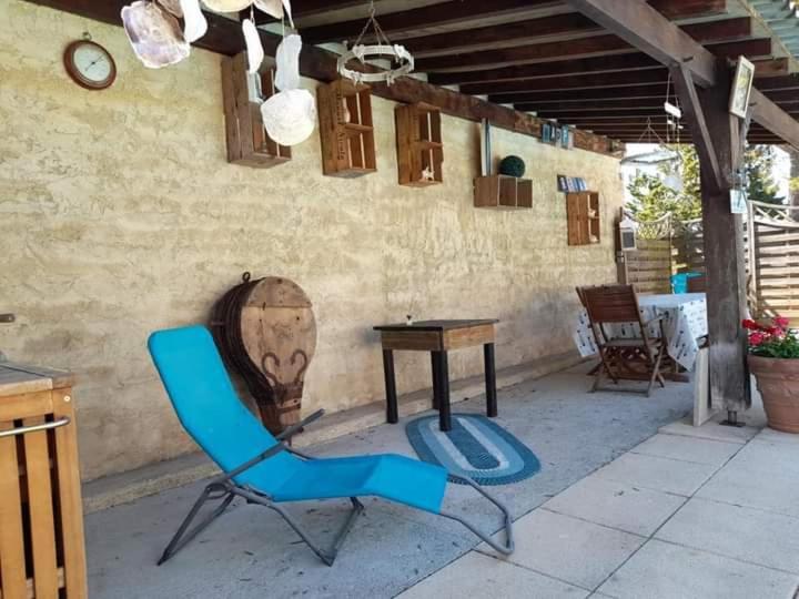 Chalet De La Laigne Allas-Bocage Exterior photo