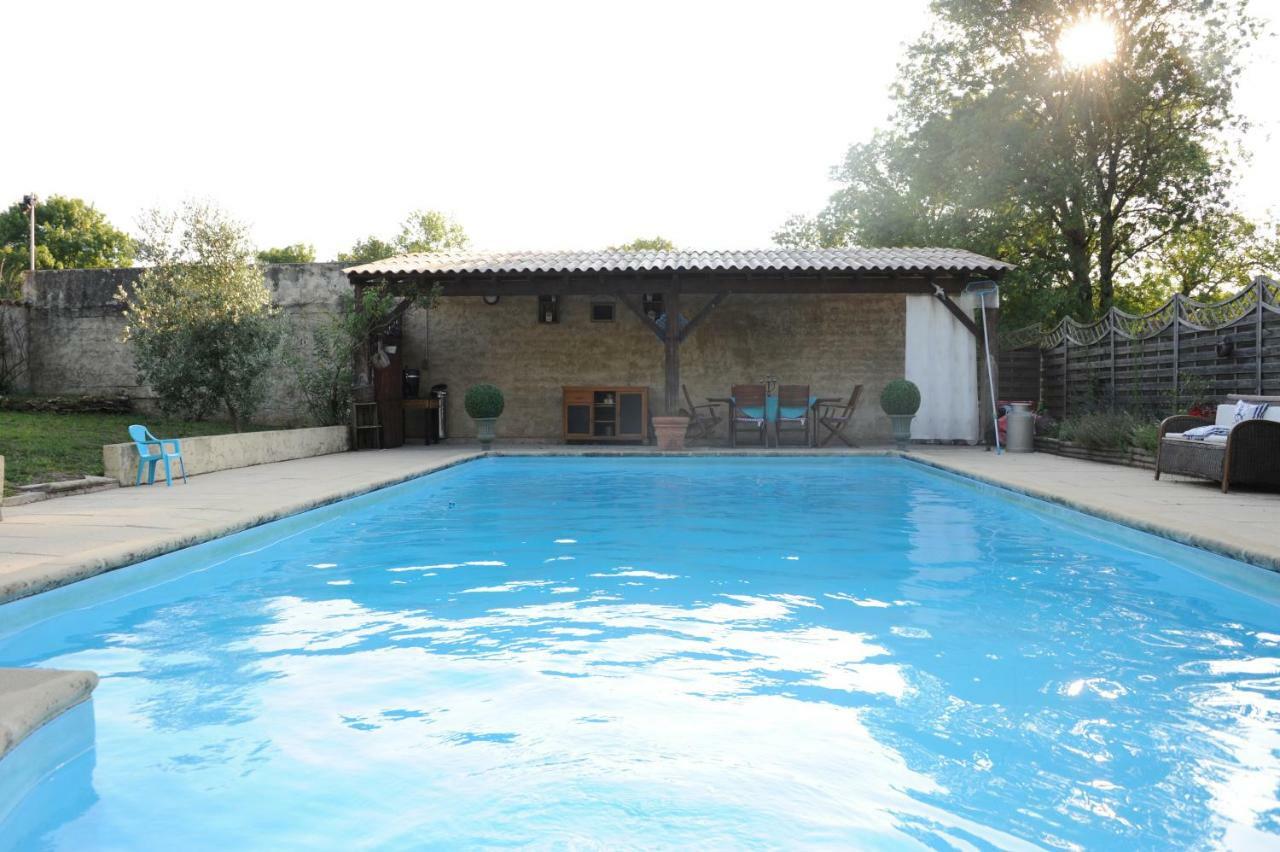 Chalet De La Laigne Allas-Bocage Exterior photo